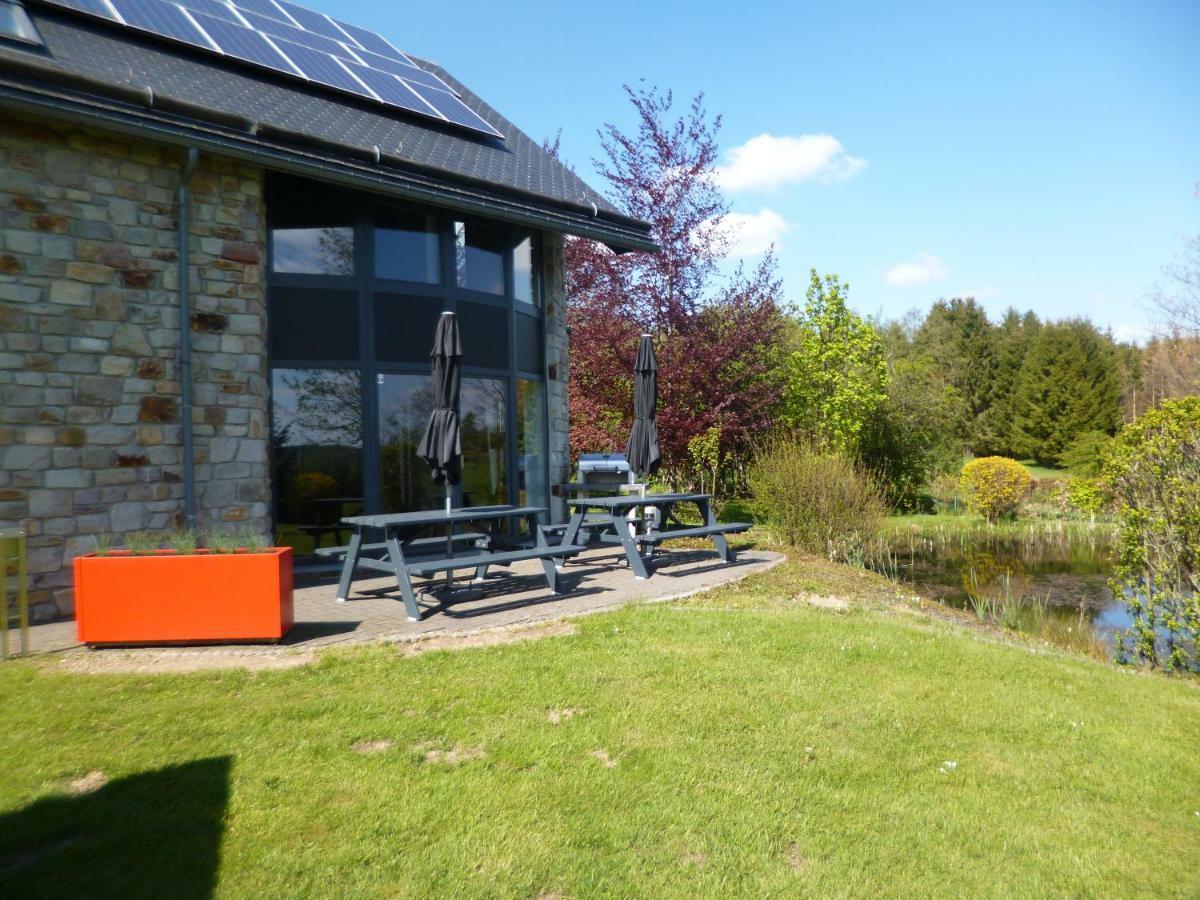 Oxygen House, Holiday And Team Building Ovifat Exterior photo